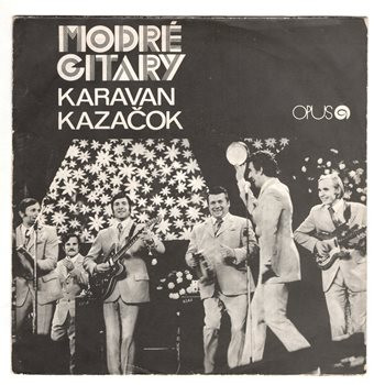 0286 ... GOLUBIE GITARY: Karavan / Kazačok (1973)