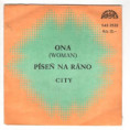 2533 ... CITY: Ona / Píseň na ráno (1981)